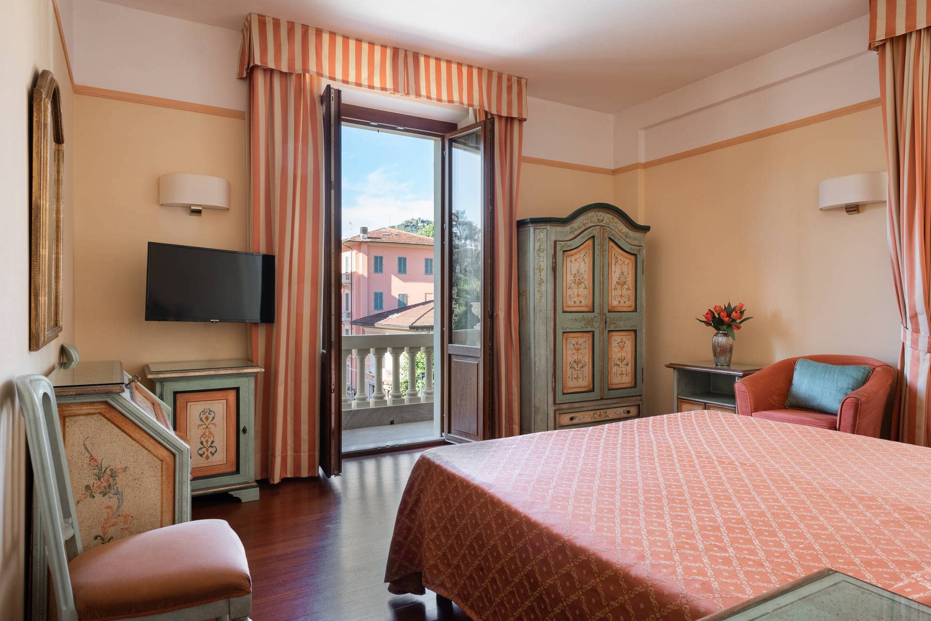 Parma E Oriente Montecatini Camere Hotel Matrimoniale Superior 01